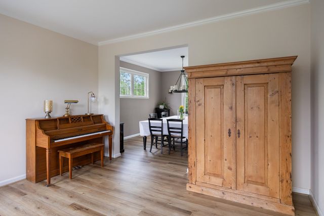 37 Tabor Place, South Burlington, VT 05403