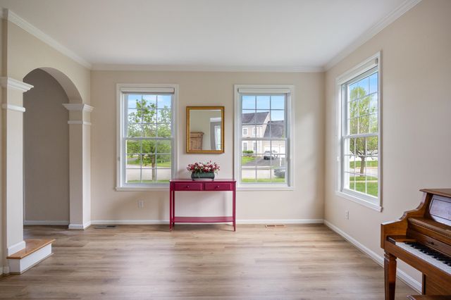 37 Tabor Place, South Burlington, VT 05403