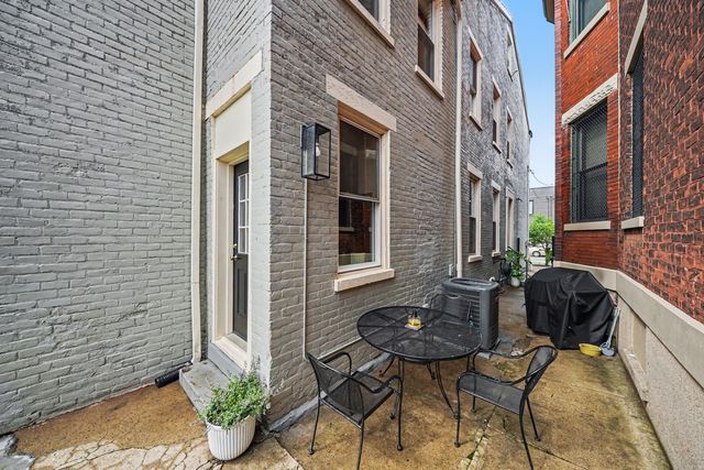 716 Columbia Street, Newport, KY 41071