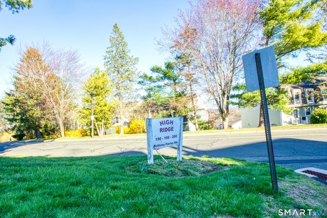190 Brittany Farms Road F, New Britain, CT 06053