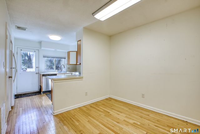 190 Brittany Farms Road F, New Britain, CT 06053