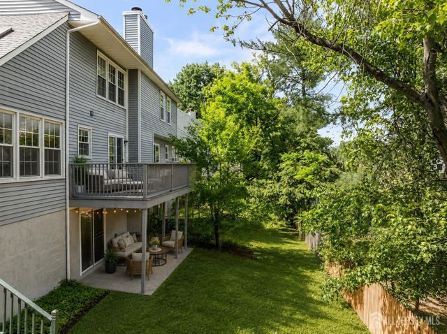 33 Allison Drive, East Brunswick, NJ 08816