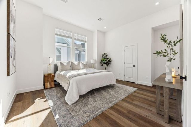 2125 Hoskins Drive C, Houston, TX 77080