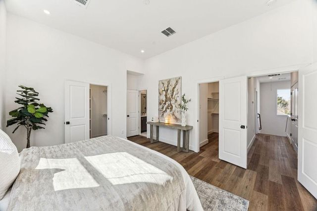 2125 Hoskins Drive C, Houston, TX 77080