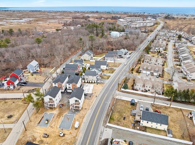 2 Old County Rd 14, Salisbury, MA 01952