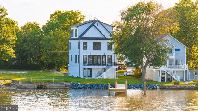 4602 TODD POINT LN, Sparrows Point, MD 21219