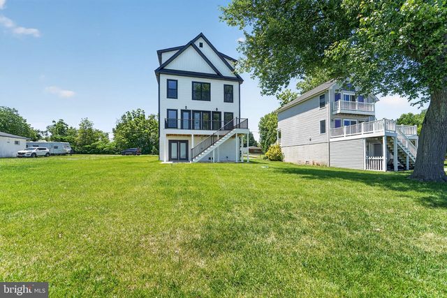 4602 TODD POINT LN, Sparrows Point, MD 21219