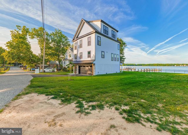 4602 TODD POINT LN, Sparrows Point, MD 21219