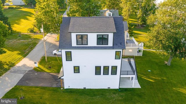 4602 TODD POINT LN, Sparrows Point, MD 21219