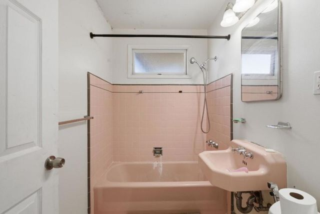 1709 Hillside Boulevard, South San Francisco, CA 94080