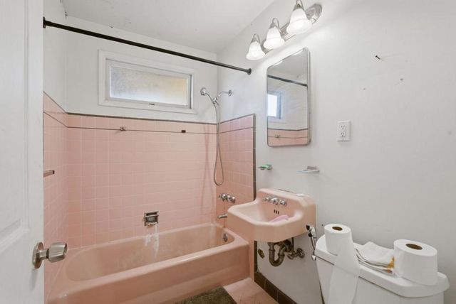 1709 Hillside Boulevard, South San Francisco, CA 94080