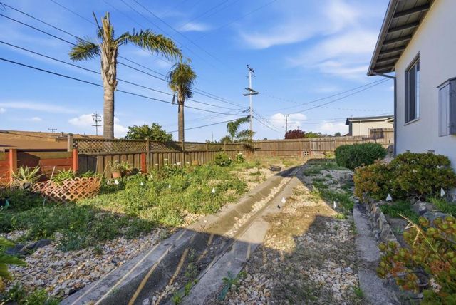 1709 Hillside Boulevard, South San Francisco, CA 94080