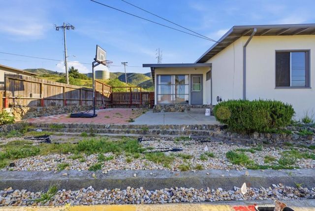 1709 Hillside Boulevard, South San Francisco, CA 94080