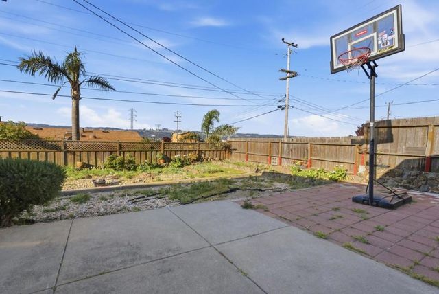 1709 Hillside Boulevard, South San Francisco, CA 94080