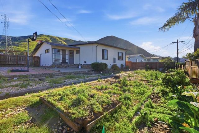 1709 Hillside Boulevard, South San Francisco, CA 94080
