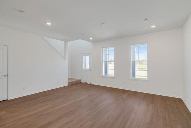 6221 Brook Avenue, Portage, IN 46368