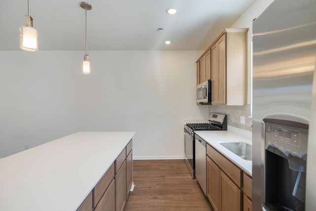 6221 Brook Avenue, Portage, IN 46368