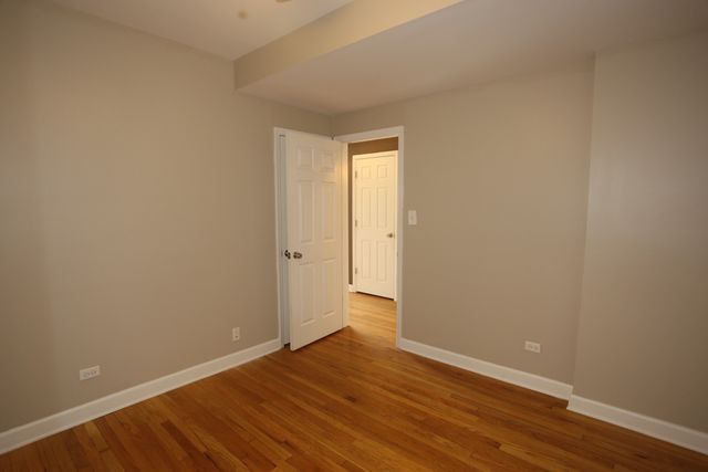 5208 N Sawyer Avenue 1, Chicago, IL 60625