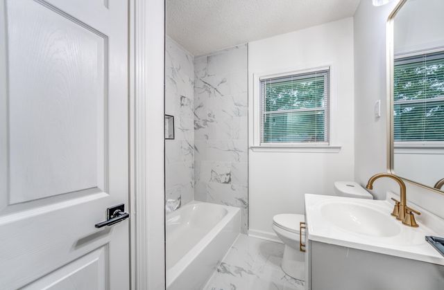 1681 JANIS DR, Memphis, TN 38116