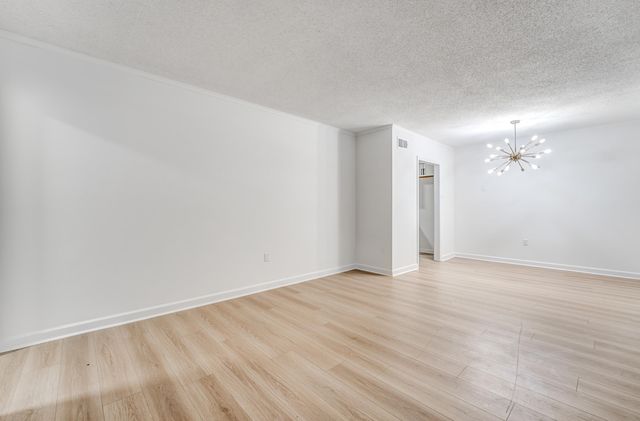 1681 JANIS DR, Memphis, TN 38116