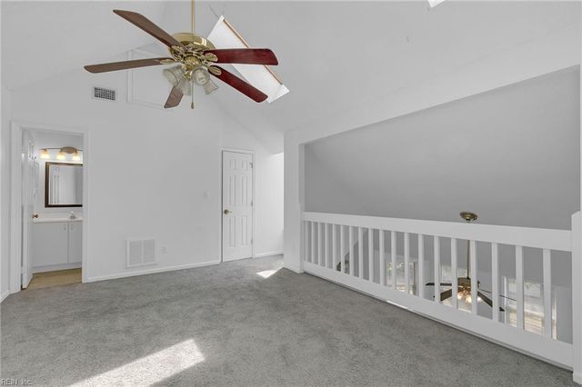 517 Mary Roberts LN, Newport News, VA 23608