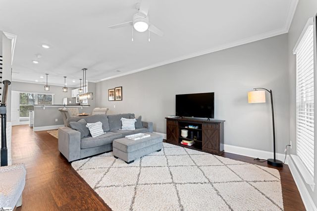 1505 E North Street Unit 2104, Greenville, SC 29607