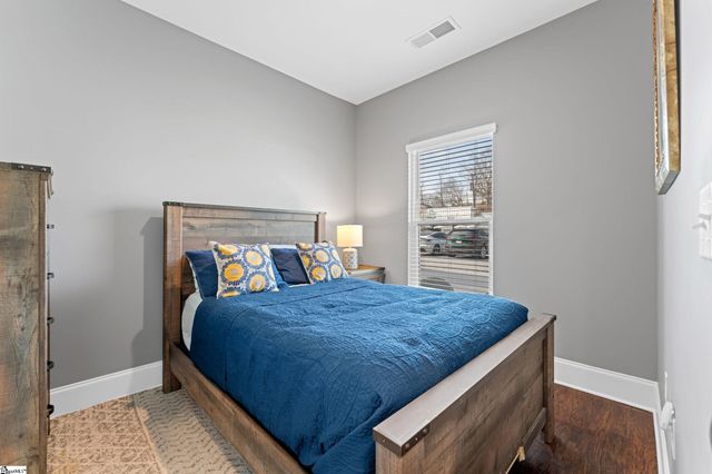 1505 E North Street Unit 2104, Greenville, SC 29607