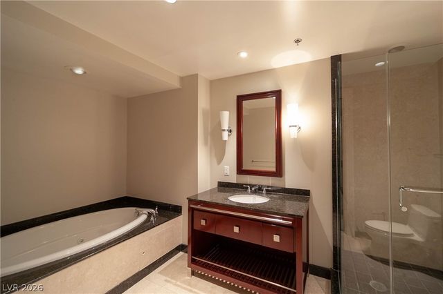 2700 South Las Vegas Boulevard 1708, Las Vegas, NV 89109