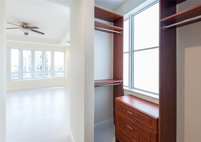 3236 NE 5th Street 402, Pompano Beach, FL 33062