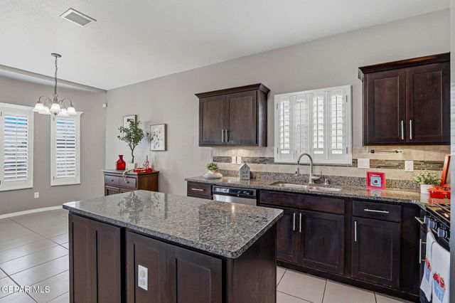 14705 Oldenberg Court, El Paso, TX 79938