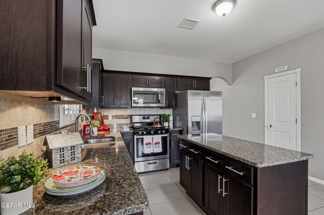 14705 Oldenberg Court, El Paso, TX 79938