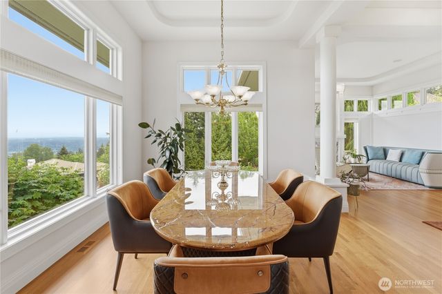 17288 SE 57th Place, Bellevue, WA 98006