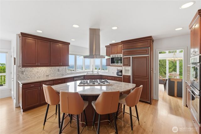 17288 SE 57th Place, Bellevue, WA 98006
