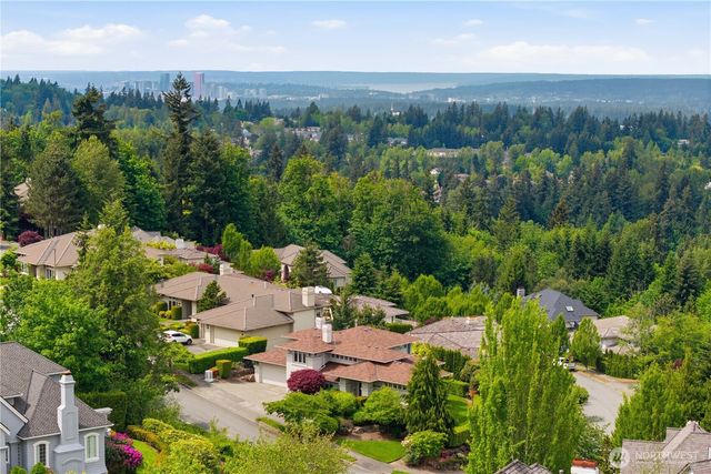17288 SE 57th Place, Bellevue, WA 98006