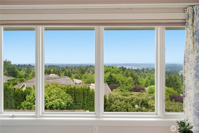 17288 SE 57th Place, Bellevue, WA 98006