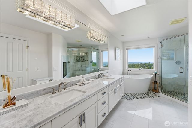 17288 SE 57th Place, Bellevue, WA 98006
