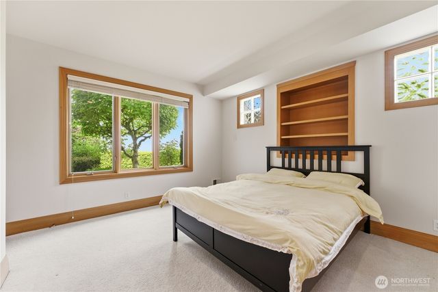 17288 SE 57th Place, Bellevue, WA 98006