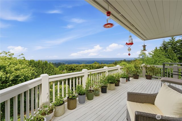 17288 SE 57th Place, Bellevue, WA 98006