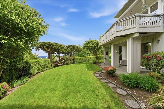 17288 SE 57th Place, Bellevue, WA 98006