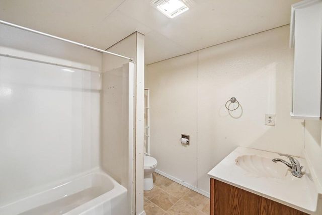 517 Highland Drive, Baraboo, WI 53913