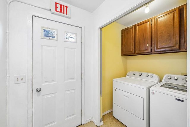 517 Highland Drive, Baraboo, WI 53913