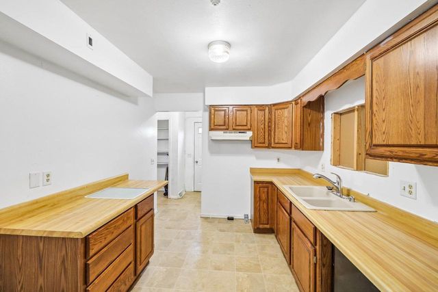 517 Highland Drive, Baraboo, WI 53913