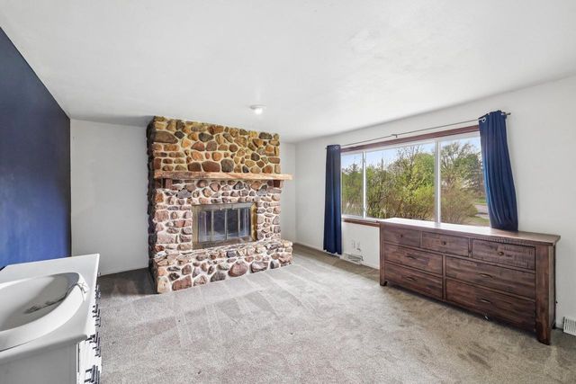 517 Highland Drive, Baraboo, WI 53913