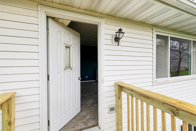 517 Highland Drive, Baraboo, WI 53913