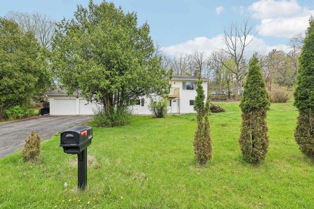 517 Highland Drive, Baraboo, WI 53913