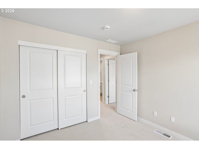 8254 Se Orion Ln, Hillsboro, OR 97123