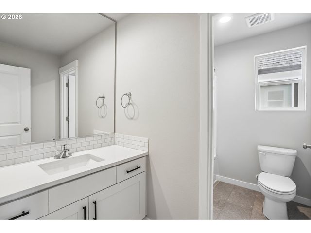 8254 Se Orion Ln, Hillsboro, OR 97123