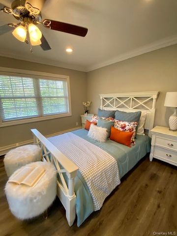 309 Robinson Avenue 4, Patchogue, NY 11772