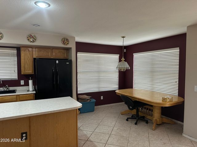 7945 W Wescott Drive, Glendale, AZ 85308