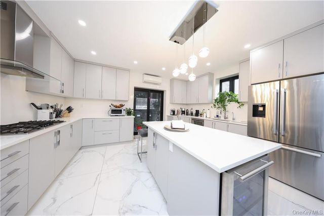 2295 E 26th Street, Brooklyn, NY 11229